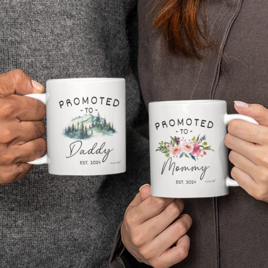 Vivulla68 Promoted to Parents Mommy Daddy 2024 Mugs, New Parent Gifts for Couple, New Mom and Dad Gifts First Time 2024, New Parents Christmas Gifts, Parent Coffee Mugs, Mom and Dad Mugs